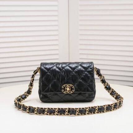 Chanel 23K cowhide strap shoulder bag 9112 size: 13.5*20.5*5cm