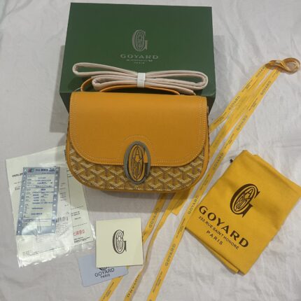 Goyard Goyardine Shell bag Yellow Size: 26*18*8cm