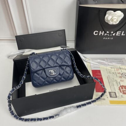 Chanel cf Square Fat 1115 sheepskin leather blue size: 18*14*7cm